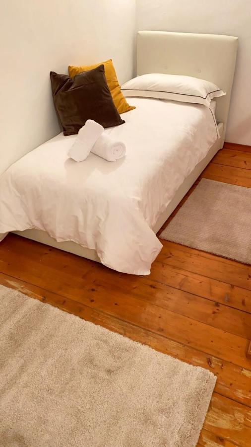 Spiritoso Cozy Studio Apartment Firenze Bagian luar foto